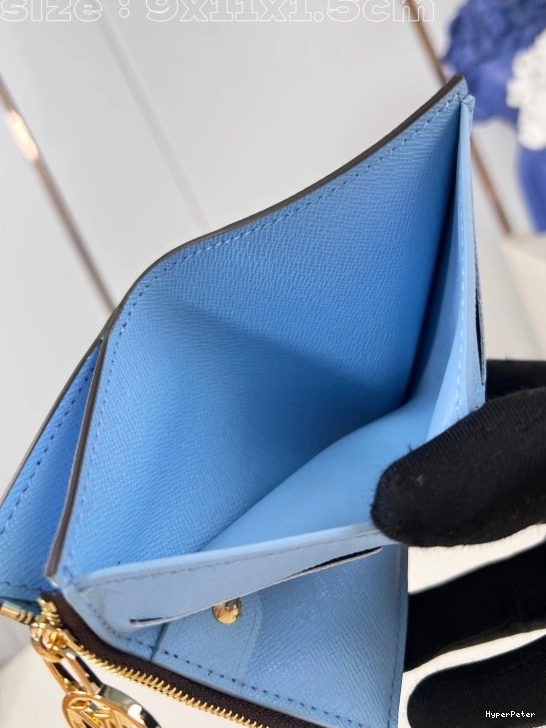 LOUIS - VUITTON Wallet 9*11.5*1.5CM Lisa 0713